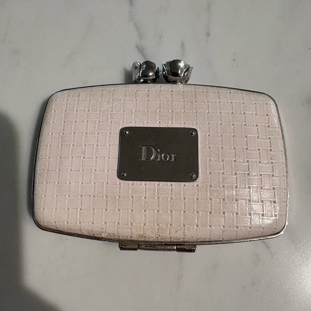 Dior Eyeshadow Palette - Charcoal, Silver, Ivory - Picture 4 of 5